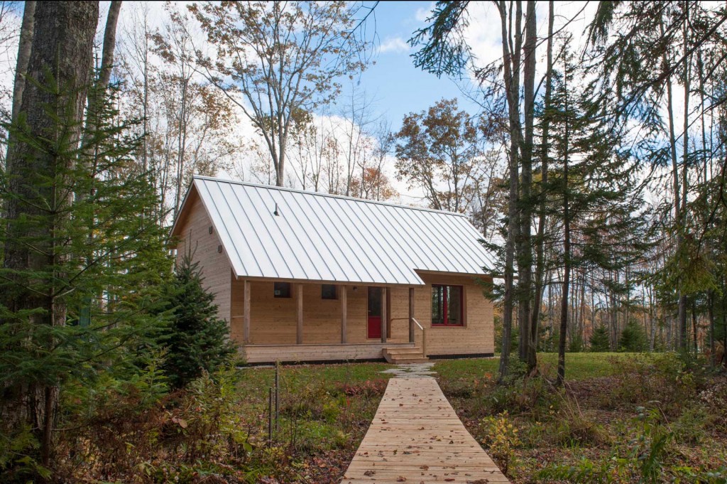 ct-passive-house-ash-point-cabin-02